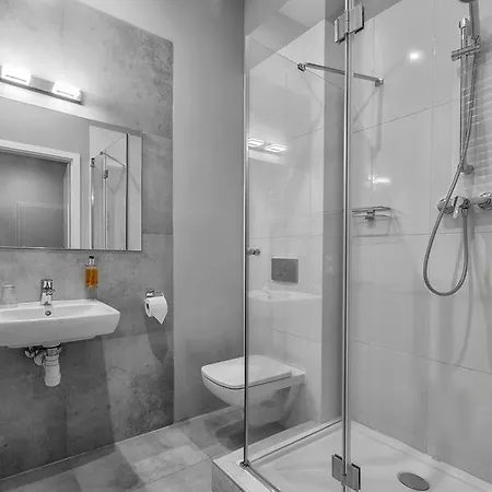 Cinema - Piotrkowska Hotel apartamentowy Łódź