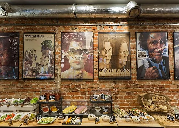 Lejlighedshotel Cinema - Piotrkowska 3*