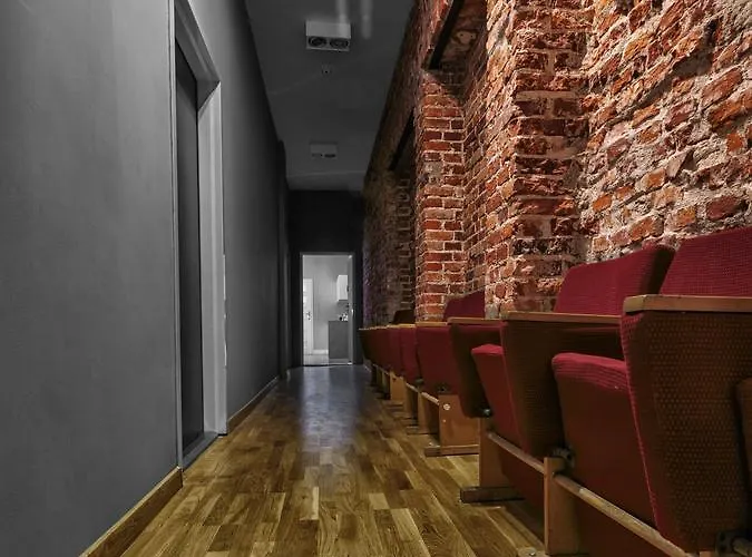 Cinema - Piotrkowska Lejlighedshotel